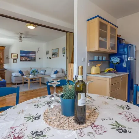So Hvar So Good! Spacious With Terrace Hvar Town Exterior photo