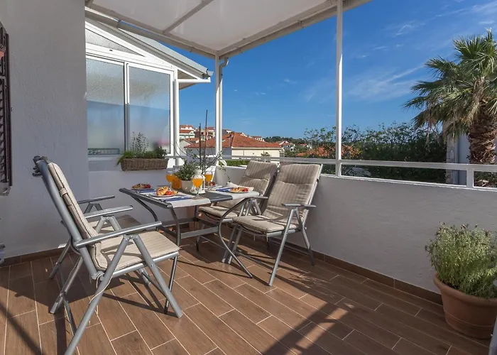 So Hvar So Good! Spacious With Terrace