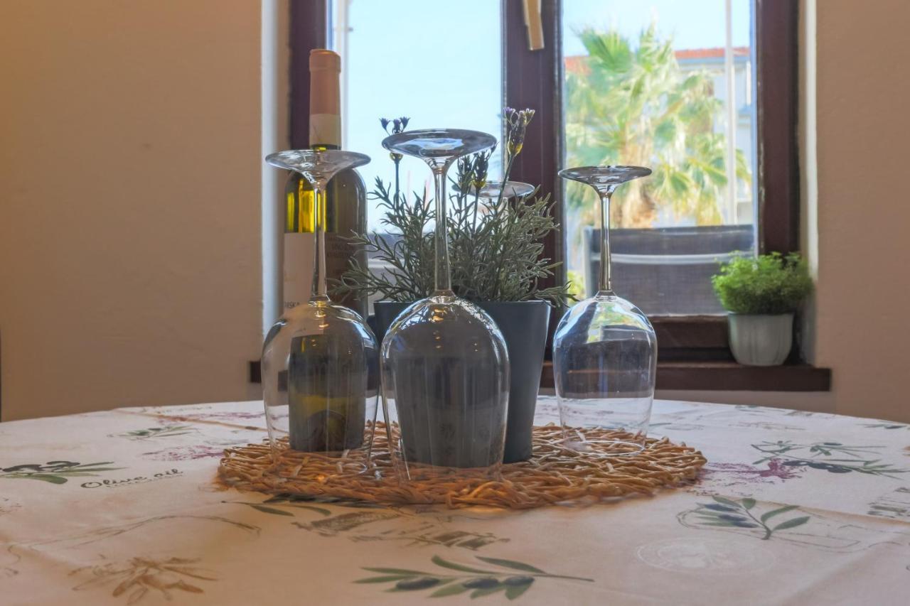 So Hvar So Good! Spacious With Terrace Apartment Hvar Town