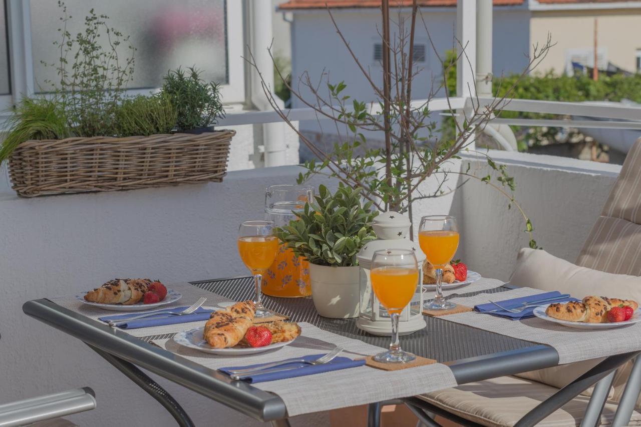 So Hvar So Good! Spacious With Terrace Apartment Hvar Town