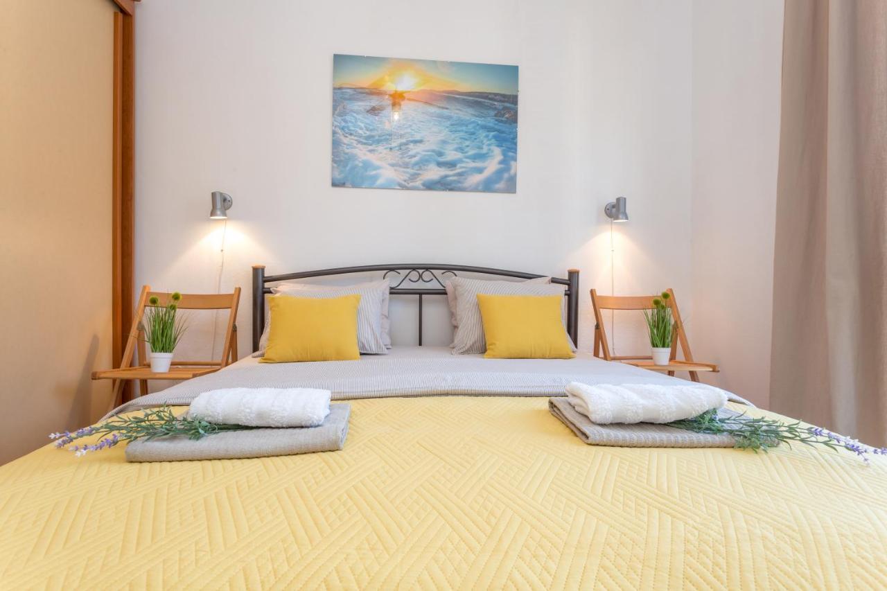 Apartment So Hvar So Good! Spacious With Terrace
