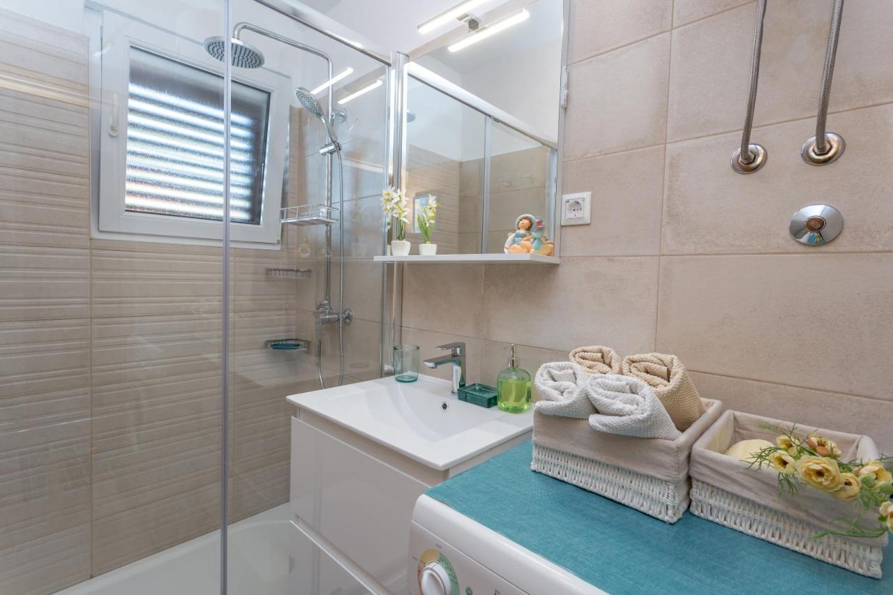 Apartment So Hvar So Good! Spacious With Terrace Hvar Town