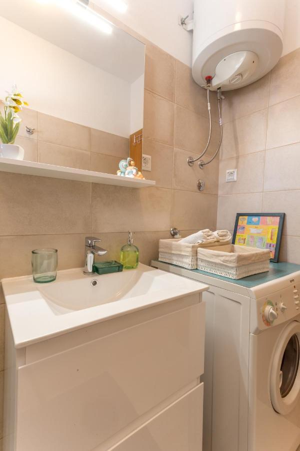 Apartment So Hvar So Good! Spacious With Terrace Hvar Town